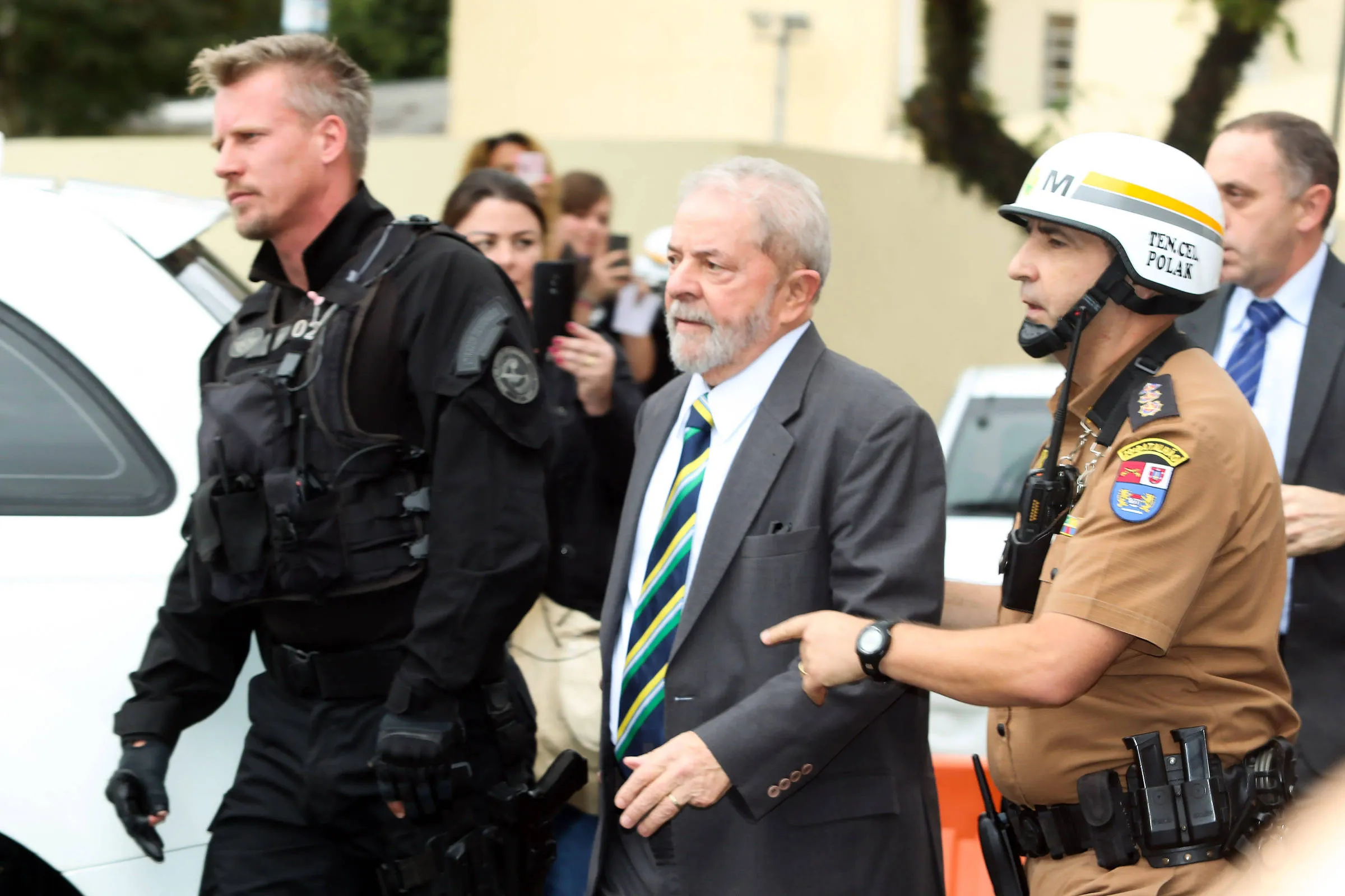 15736513935dcc03c11cc88 1573651393 3x2 Rt