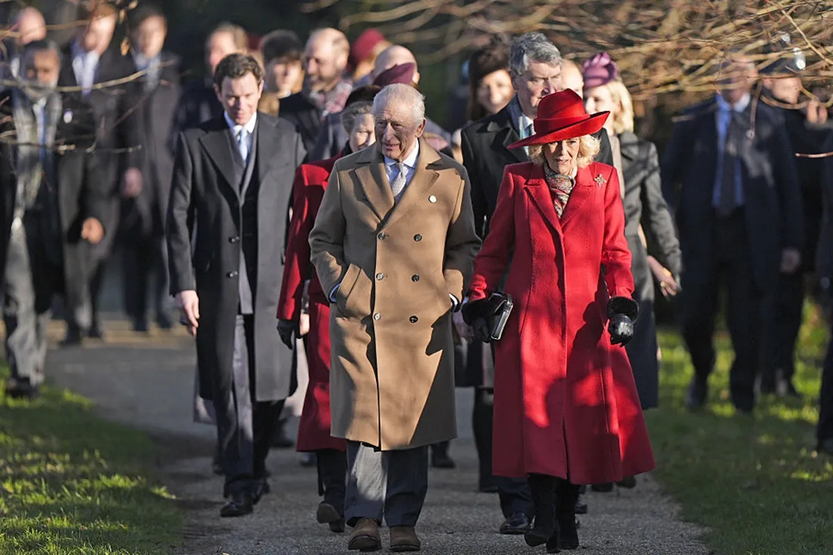 Beb49808 Familia Real 1