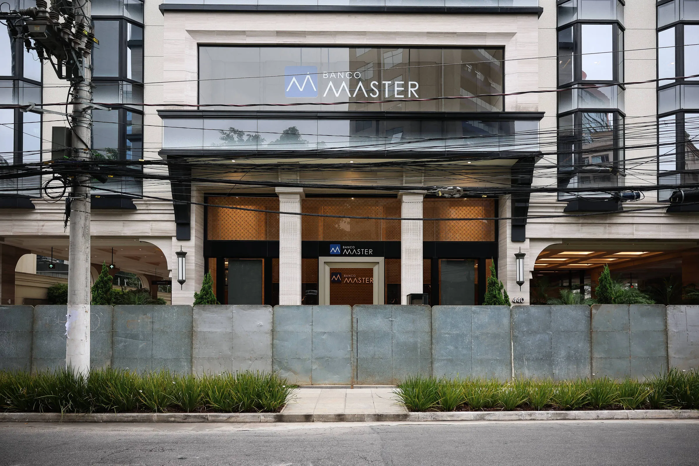 1769026935697135778347a 1769026935 3x2 Rt