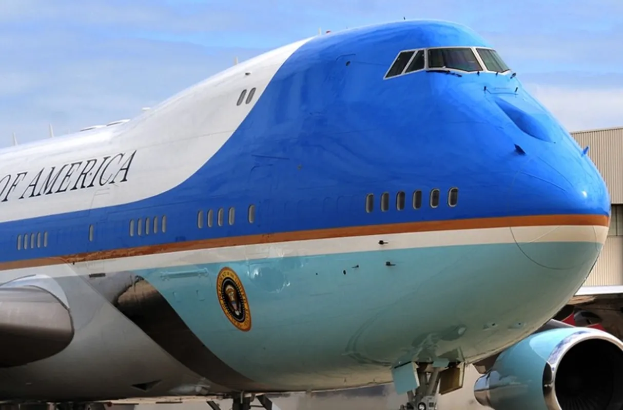 D7e2530d Air Force One