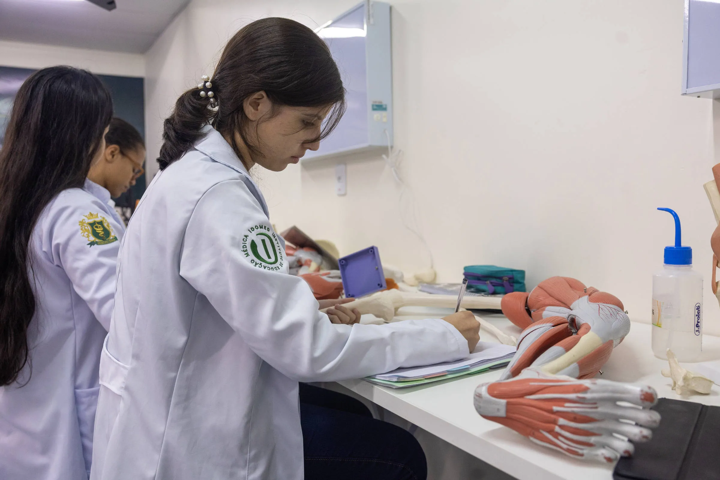 174916455368422209f2391 1749164553 3x2 Rt