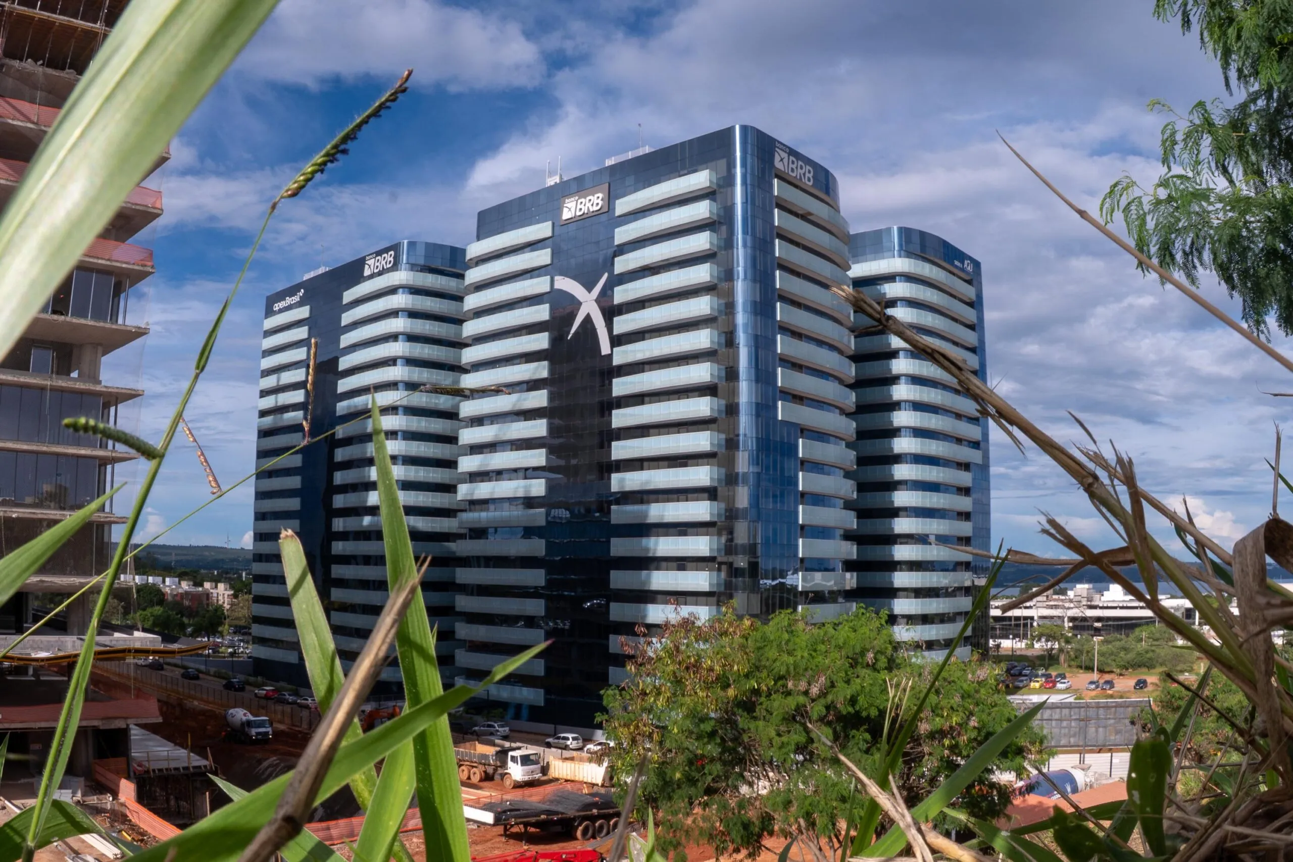 Fachada Do Banco De Brasilia Brb No Centro Empresarial Cnc Regiao Central De Brasilia Metropoles 3 Scaled